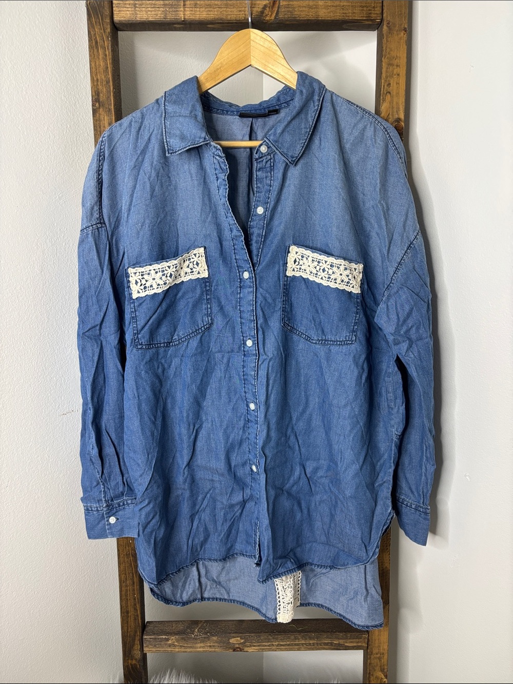 a.n.a Blue Denim-Look Button Front Tunic with Lace Pockets Size XL